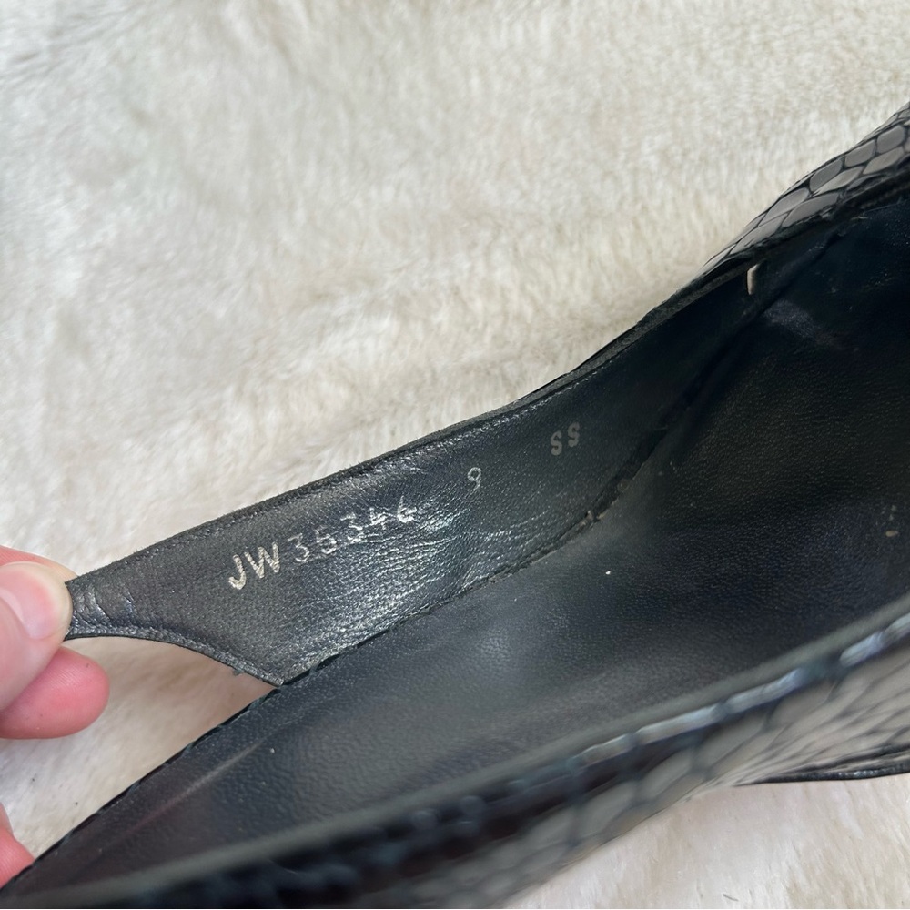 Stuart Weitzman Black Python Embossed Leather Pee… - image 8